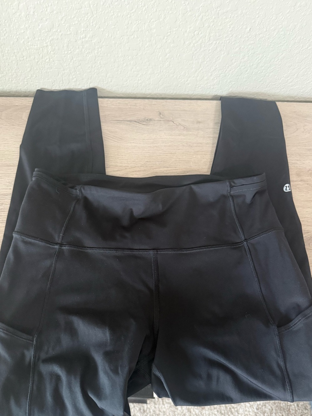 Lululemon Black High-Rise Athletic Leggings